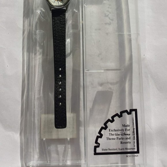 Disney Mickey Mouse watch Vintage Mickey Mouse Watch - Picture 10 of 10